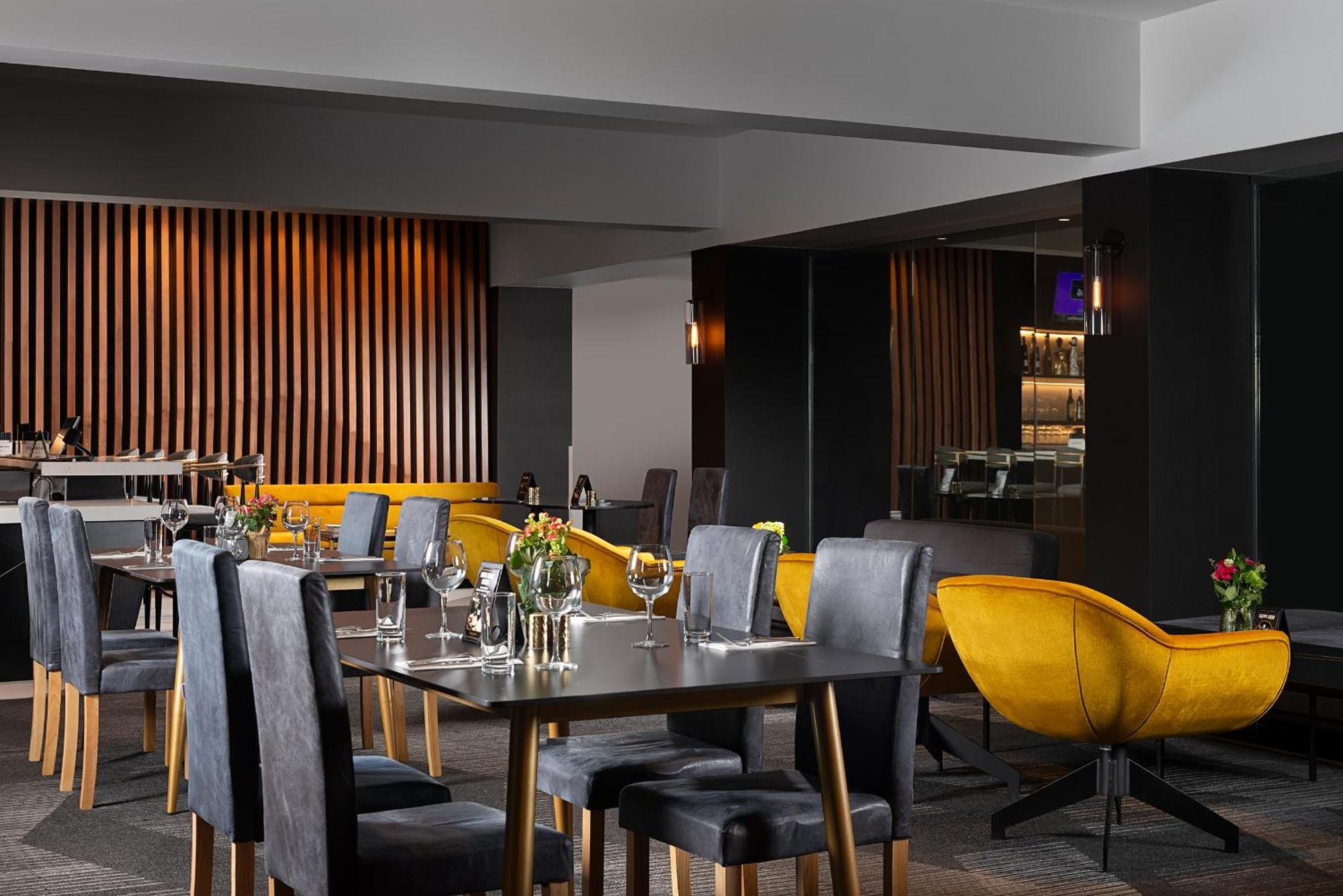 Champions Club And Hotel, Houston Westchase Eksteriør billede