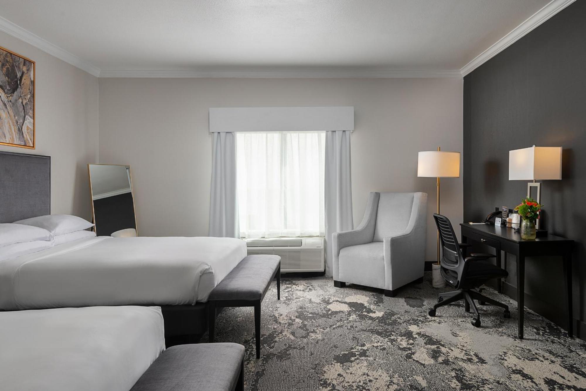 Champions Club And Hotel, Houston Westchase Eksteriør billede